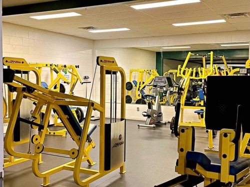1209-11721 Macdonald Drive, Fort Mcmurray, AB - Indoor Photo Showing Gym Room