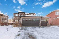 131 Falcon Green  Fort Mcmurray, AB T9K 0R8