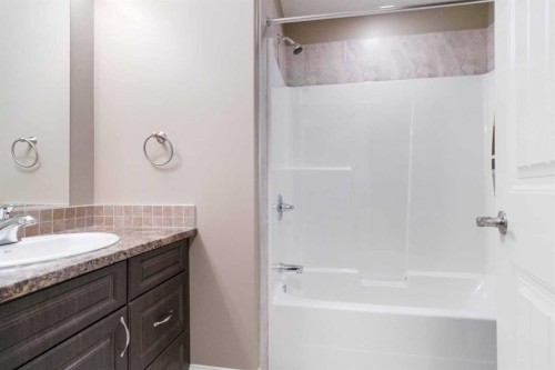 131 Falcon Green, Fort Mcmurray, AB - Indoor Photo Showing Bathroom