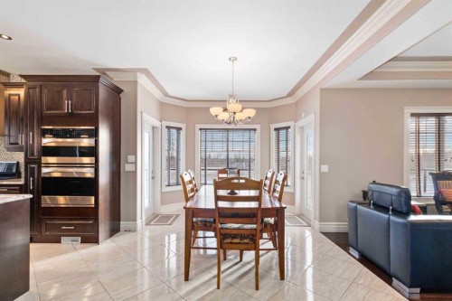 131 Falcon Green, Fort Mcmurray, AB - Indoor Photo Showing Dining Room