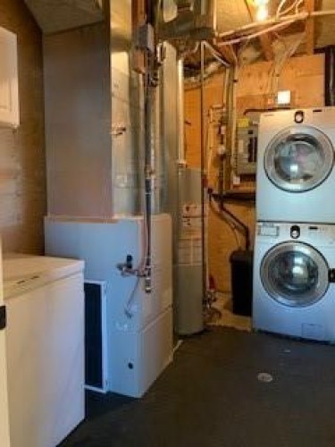 129, 13412 Lakeland Drive Drive, Rural Lac La Biche County, AB - Indoor Photo Showing Laundry Room