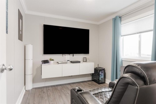 189 Grandview Crescent, Fort Mcmurray, AB - Indoor Photo Showing Other Room