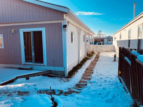 152 Clausen Crescent, Fort Mcmurray, AB - Outdoor With Exterior