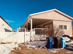 152 Clausen Crescent  Fort Mcmurray, AB T9K 1V5