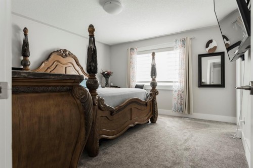 216 Comeau Crescent, Fort Mcmurray, AB - Indoor Photo Showing Bedroom