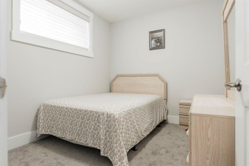 216 Comeau Crescent, Fort Mcmurray, AB - Indoor Photo Showing Bedroom