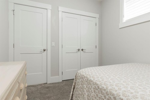 216 Comeau Crescent, Fort Mcmurray, AB - Indoor Photo Showing Bedroom