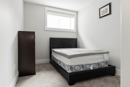 216 Comeau Crescent, Fort Mcmurray, AB - Indoor Photo Showing Bedroom