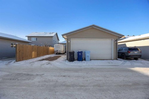 253 Starling Street, Fort Mcmurray, AB - Outdoor With Exterior