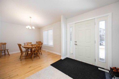 253 Starling Street, Fort Mcmurray, AB - Indoor