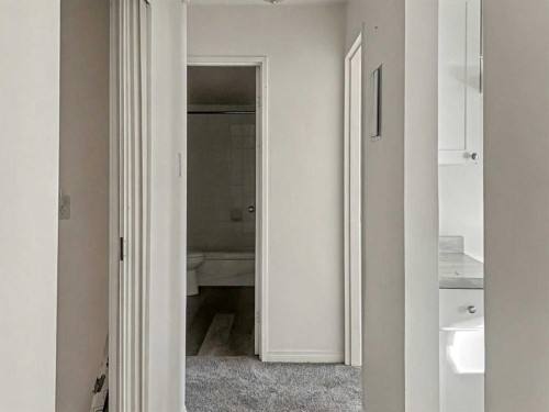 5-13 Clearwater Crescent, Fort Mcmurray, AB - Indoor