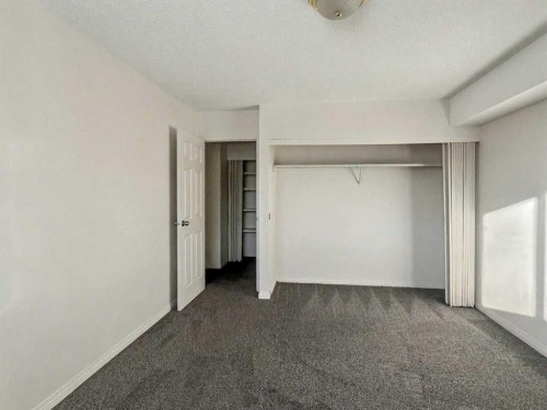 5-13 Clearwater Crescent, Fort Mcmurray, AB - Indoor