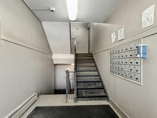 5-13 Clearwater Crescent, Fort Mcmurray, AB - Indoor Photo Showing Other Room