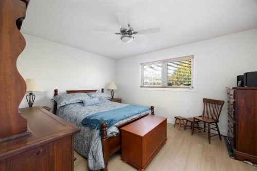 103 Garson Place, Fort Mcmurray, AB - Indoor Photo Showing Bedroom