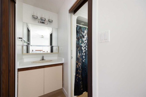 103 Garson Place, Fort Mcmurray, AB - Indoor Photo Showing Bathroom