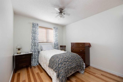 103 Garson Place, Fort Mcmurray, AB - Indoor Photo Showing Bedroom