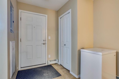 134-201 Abasand Drive, Fort Mcmurray, AB - Indoor Photo Showing Other Room