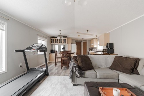 167 Grant Way, Fort Mcmurray, AB - Indoor Photo Showing Living Room