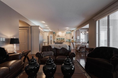 472 Killdeer Way, Fort Mcmurray, AB - Indoor Photo Showing Living Room