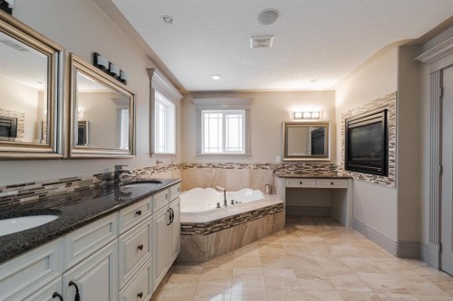 472 Killdeer Way, Fort Mcmurray, AB - Indoor Photo Showing Bathroom