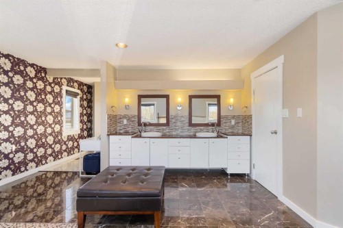 224 Torrie Crescent, Fort Mcmurray, AB - Indoor