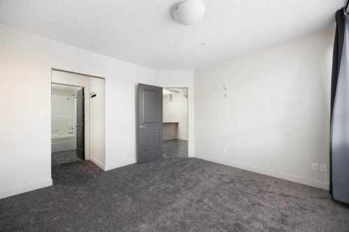 214-136C Sandpiper Road, Fort Mcmurray, AB - Indoor