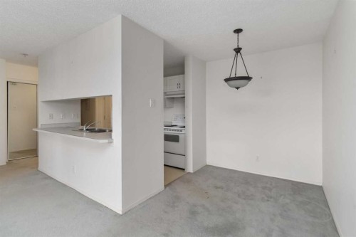 427-200 Richard Street, Fort Mcmurray, AB - Indoor