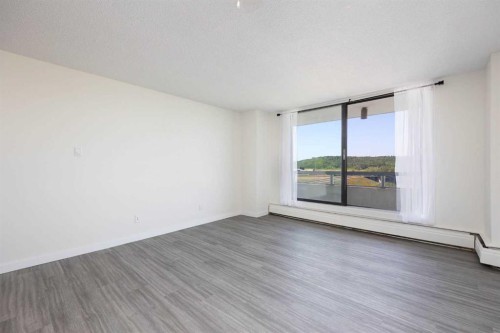 1102-13221 Macdonald Drive, Fort Mcmurray, AB - Indoor Photo Showing Other Room