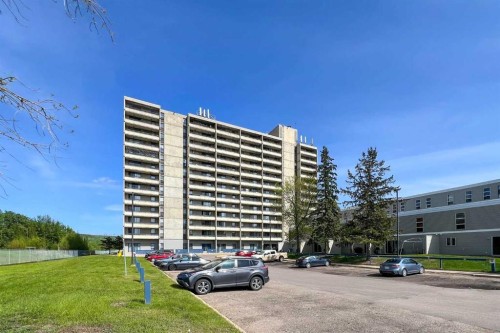 1102-13221 Macdonald Drive, Fort Mcmurray, AB - Outdoor