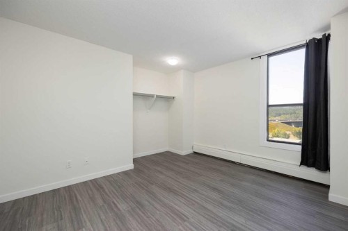 1102-13221 Macdonald Drive, Fort Mcmurray, AB - Indoor Photo Showing Other Room