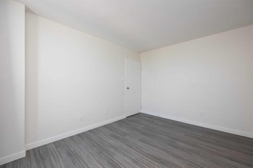 1102-13221 Macdonald Drive, Fort Mcmurray, AB - Indoor Photo Showing Other Room