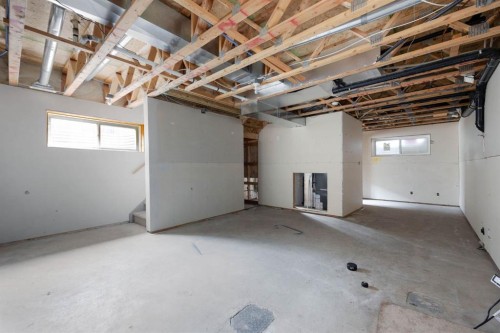 234 Laffont Way, Fort Mcmurray, AB - Indoor Photo Showing Other Room