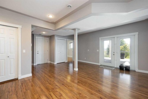 121 Gravelstone Way, Fort Mcmurray, AB - Indoor Photo Showing Other Room