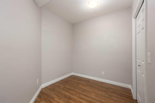 121 Gravelstone Way, Fort Mcmurray, AB - Indoor Photo Showing Other Room