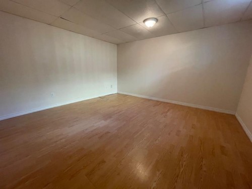 195 Eymundson Road, Fort Mcmurray, AB - Indoor Photo Showing Other Room