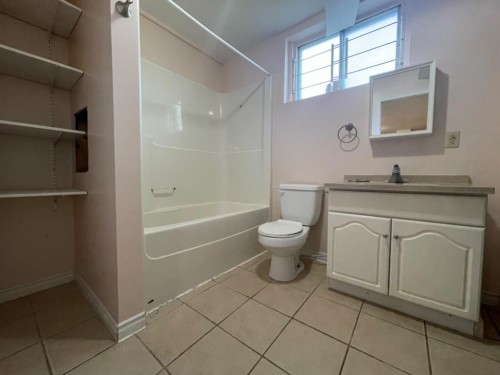 195 Eymundson Road, Fort Mcmurray, AB - Indoor Photo Showing Bathroom