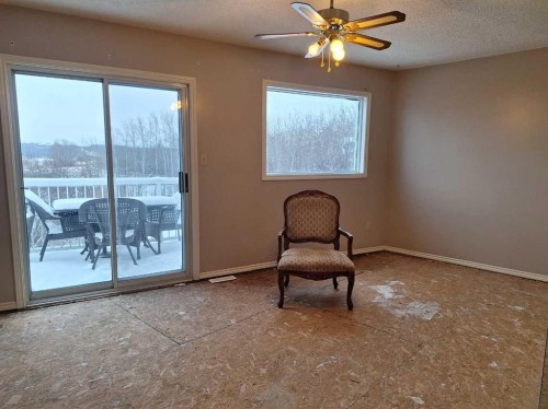 79 Lakeview Crescent, Lac La Biche, AB - Indoor Photo Showing Other Room