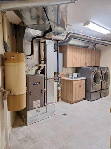 79 Lakeview Crescent, Lac La Biche, AB - Indoor Photo Showing Basement