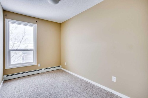217-201 Abasand Drive, Fort Mcmurray, AB - Indoor Photo Showing Other Room