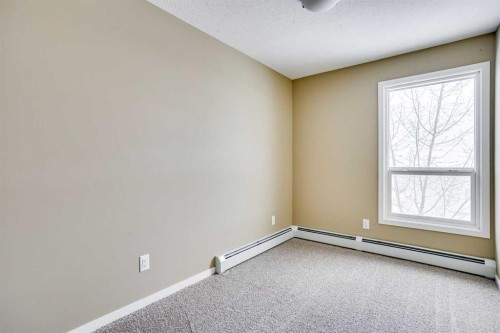 217-201 Abasand Drive, Fort Mcmurray, AB - Indoor Photo Showing Other Room