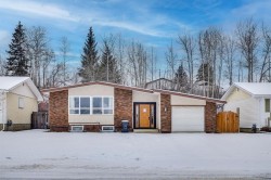 62 Birch Road  Fort Mcmurray, AB T9H 1J7