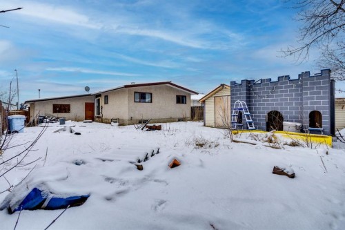 62 Birch Road, Fort Mcmurray, AB - Outdoor