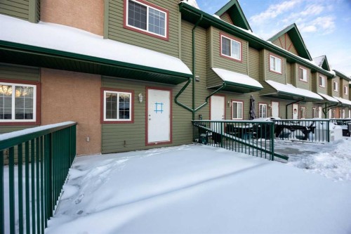 5107-200 Lougheed Drive, Fort Mcmurray, AB - Outdoor With Exterior