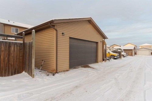 129 Honeysuckle Way, Fort Mcmurray, AB - Outdoor With Exterior