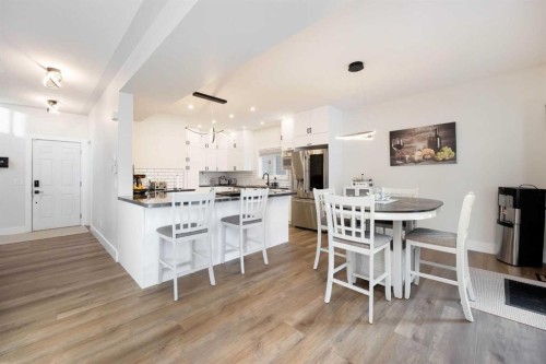 314 Pacific Crescent, Fort Mcmurray, AB - Indoor Photo Showing Dining Room