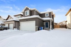 314 Pacific Crescent  Fort Mcmurray, AB T9H 0G5