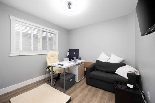 314 Pacific Crescent, Fort Mcmurray, AB - Indoor Photo Showing Office