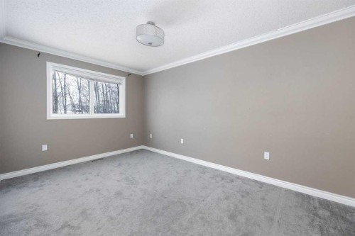 153 Leitner Gate, Fort Mcmurray, AB - Indoor Photo Showing Other Room