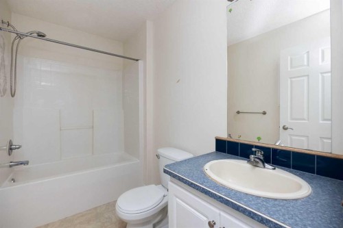 153 Leitner Gate, Fort Mcmurray, AB - Indoor Photo Showing Bathroom