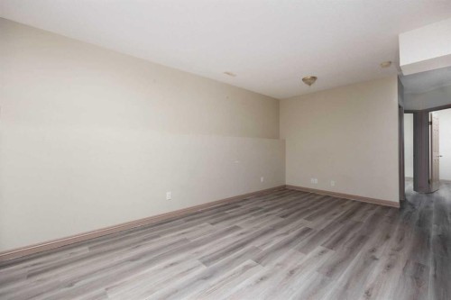 153 Leitner Gate, Fort Mcmurray, AB - Indoor Photo Showing Other Room
